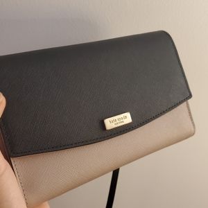 Kate Spade Crossbody Wallet GREAT CONDITION